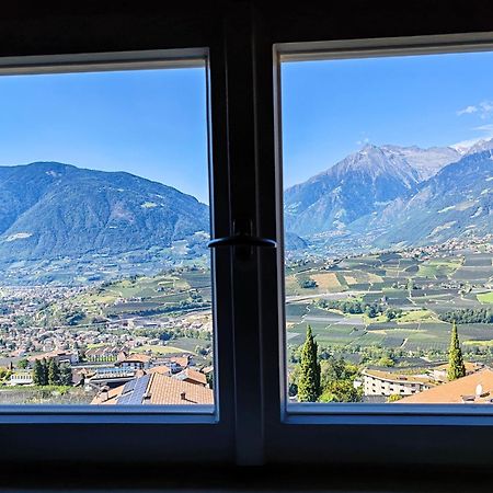 Schenna Garni Eden Bed & Breakfast Экстерьер фото