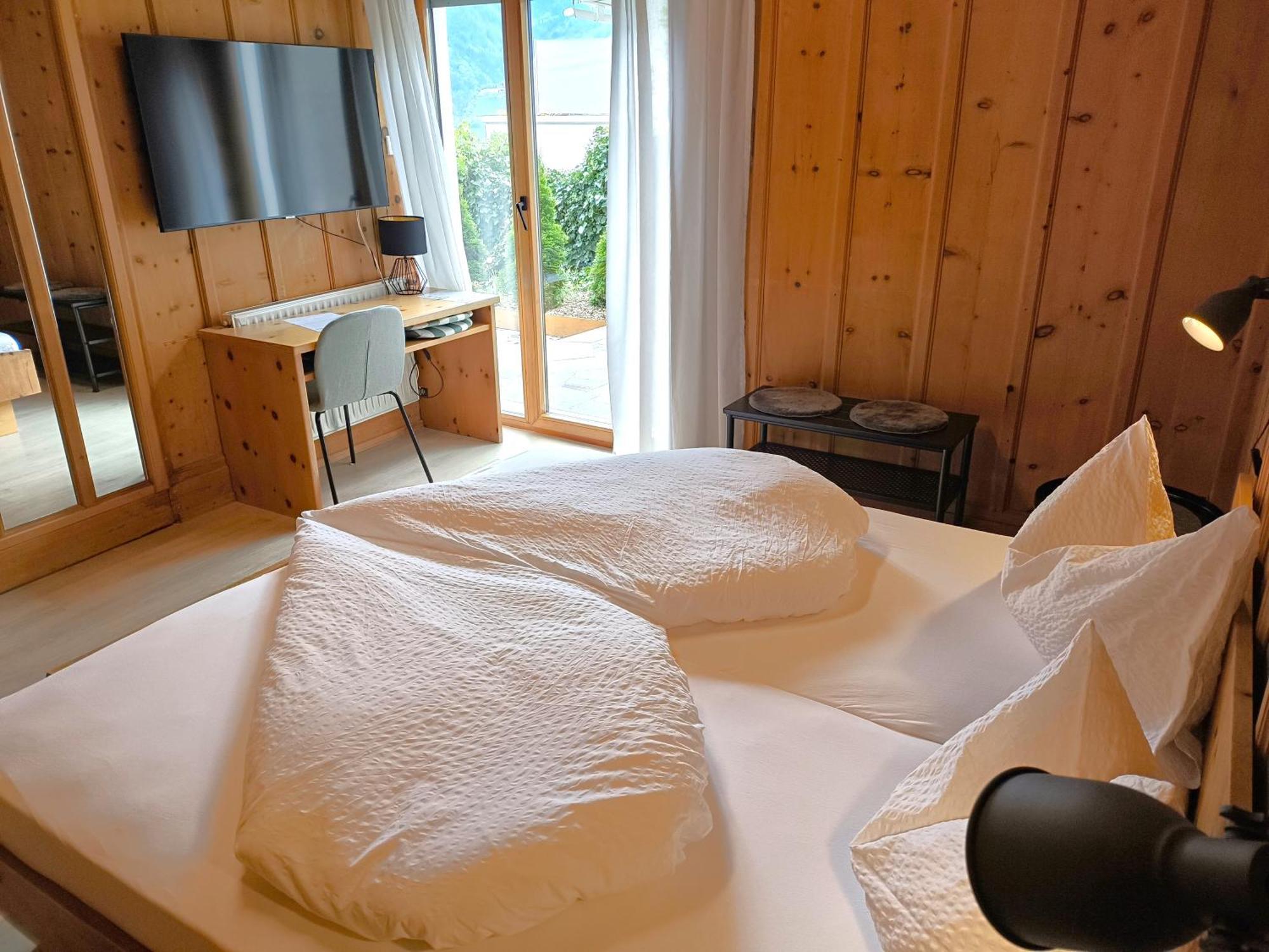 Schenna Garni Eden Bed & Breakfast Экстерьер фото